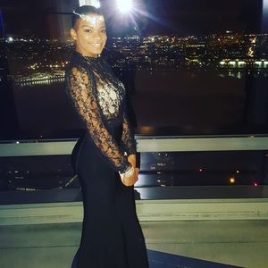 Meet your Posher, Anita